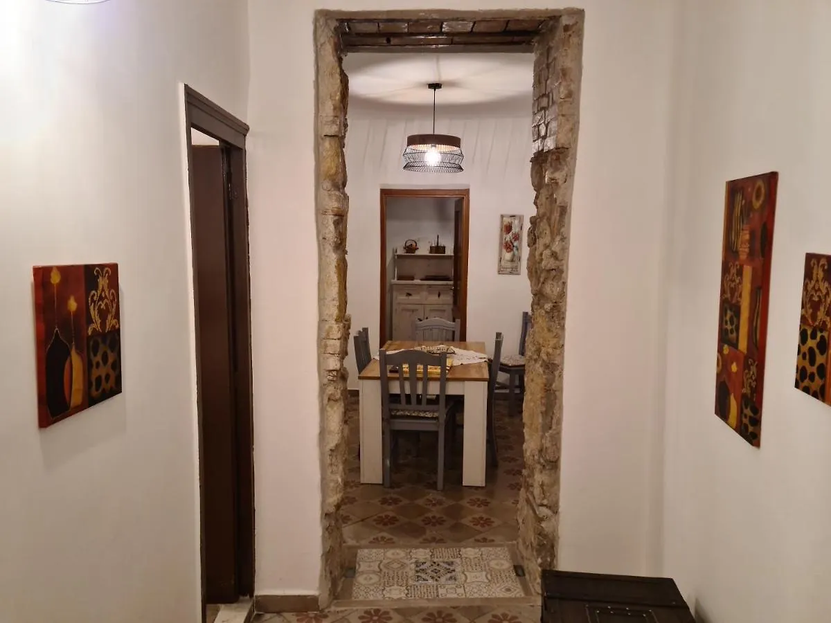 Agora Sant'Anna Apartment Палермо Италия