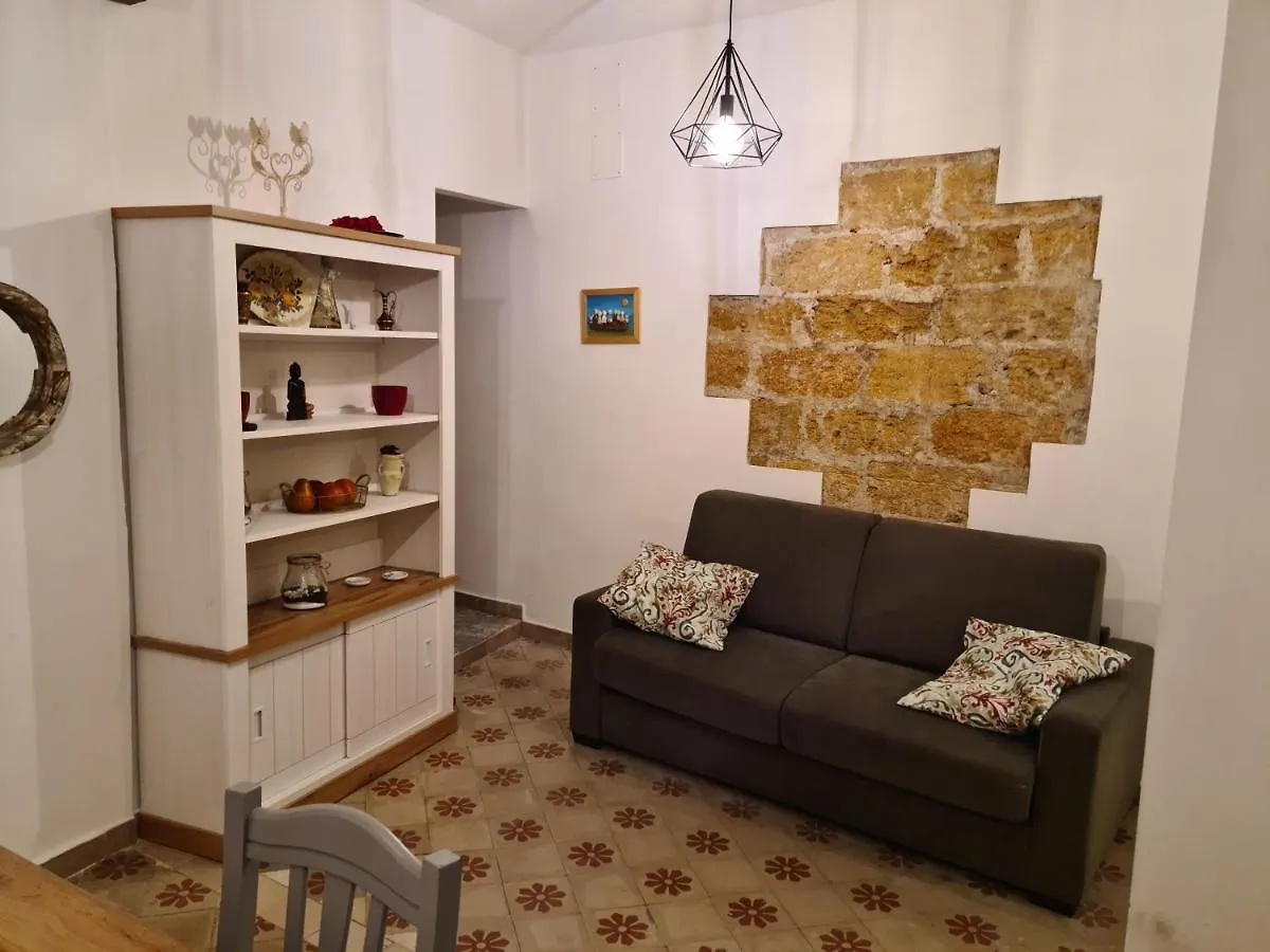 Agora Sant'Anna Apartment Palermo 0*,  Italy